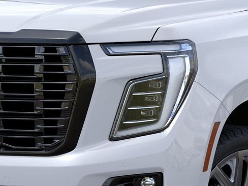 New 2026 GMC Yukon XL Denali Ultimate w/ LPO, Floor Liner Package AWD/4WD image 10