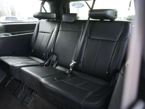Used 2020 Ford Expedition Max XLT w/ Equipment Group 202A image 15
