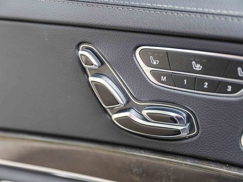 Used 2016 Mercedes-Benz S 550 Sedan image 30