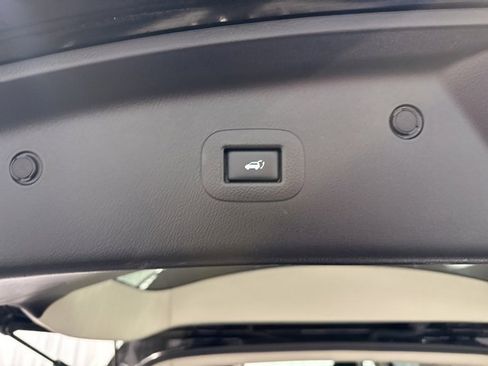 Used 2019 INFINITI QX80 Luxe w/ Proassist Package image 18