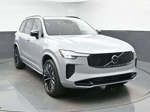 New 2026 Volvo XC90 T8 Ultra w/ Protection Package Premier AWD/4WD image 2