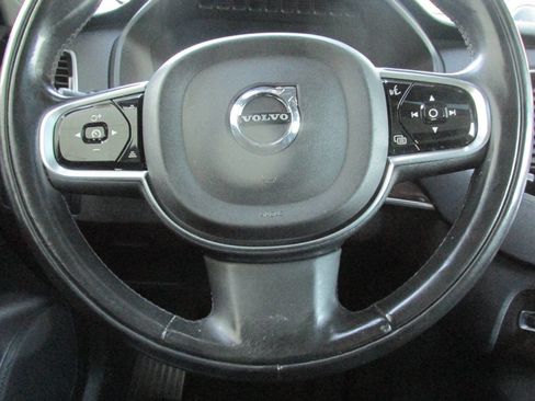 Used 2016 Volvo XC90 T6 Momentum w/ Protection Package Plus image 12