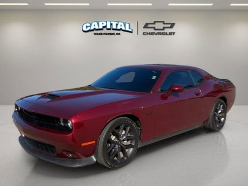 Used 2023 Dodge Challenger R/T w/ Blacktop Package image 1