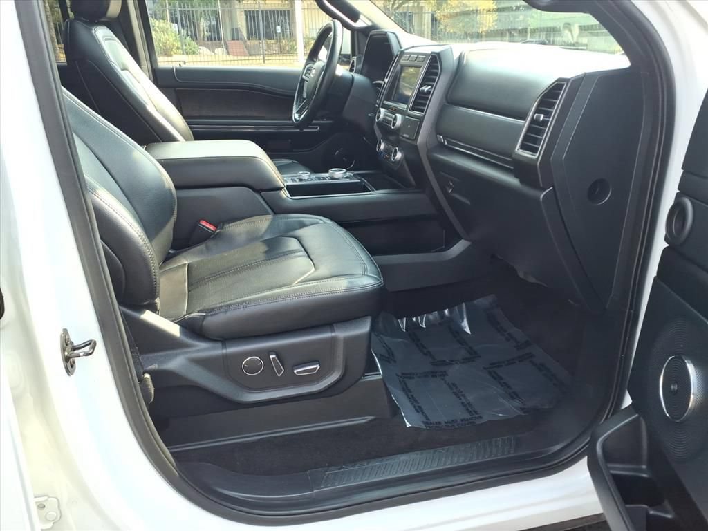 Used 2021 Ford Expedition Limited AWD/4WD image 22