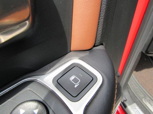 Used 2020 RAM 2500 Limited AWD/4WD image 24