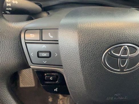Used 2025 Toyota Camry LE FWD image 18