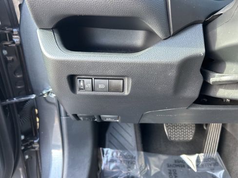 Used 2024 Toyota RAV4 XLE image 6