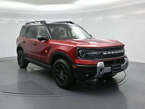 Certified 2025 Ford Bronco Sport Badlands image 59