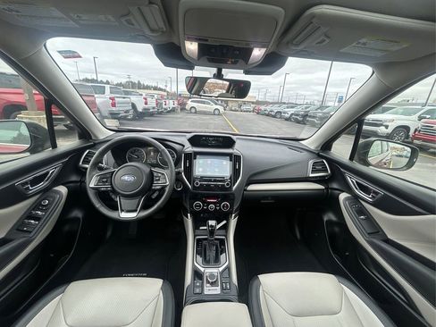 Used 2023 Subaru Forester Limited image 26