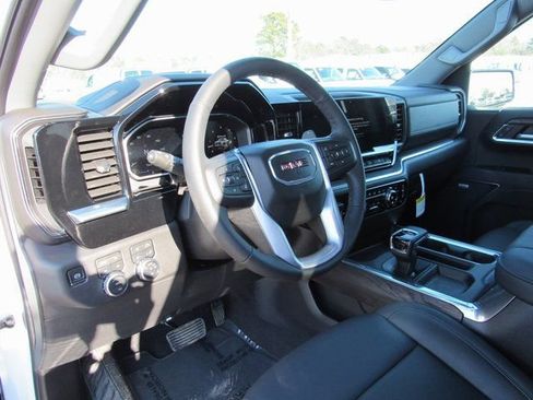 Used 2026 GMC Sierra 1500 SLT w/ SLT Premium Plus Package image 13