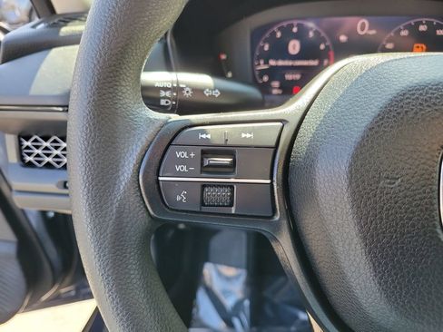 Used 2023 Honda Accord LX image 23