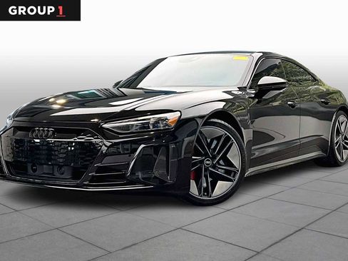 Used 2022 Audi RS e-tron GT image 1