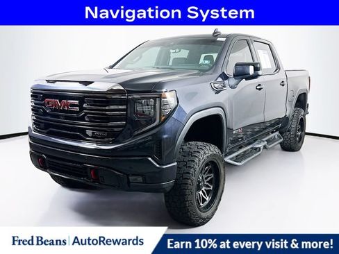 Used 2023 GMC Sierra 1500 AT4 w/ Technology Package AWD/4WD image 3