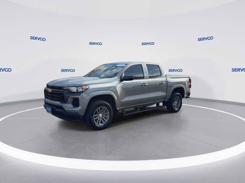Used 2025 Chevrolet Colorado LT image 4