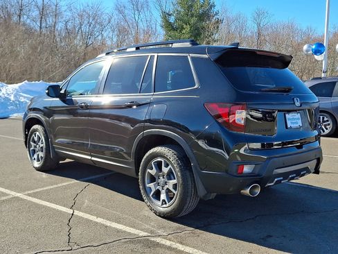 Certified 2023 Honda Passport TrailSport image 7