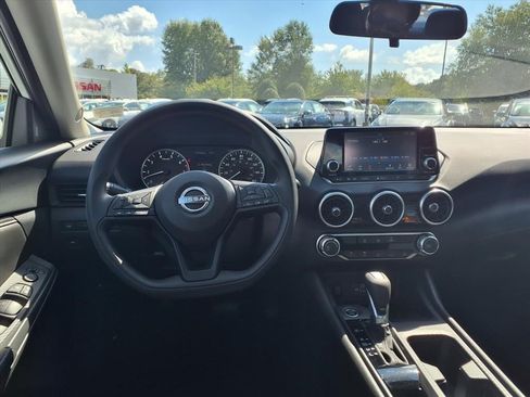New 2025 Nissan Sentra S image 10