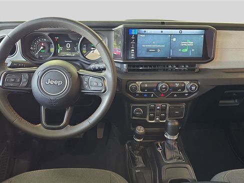 Used 2024 Jeep Wrangler Unlimited AWD/4WD image 24