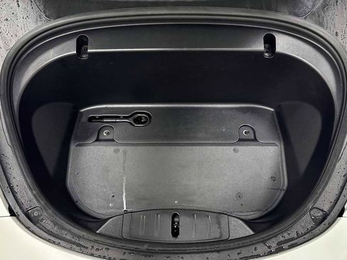 Used 2020 Tesla Model 3 Standard Range Plus image 31