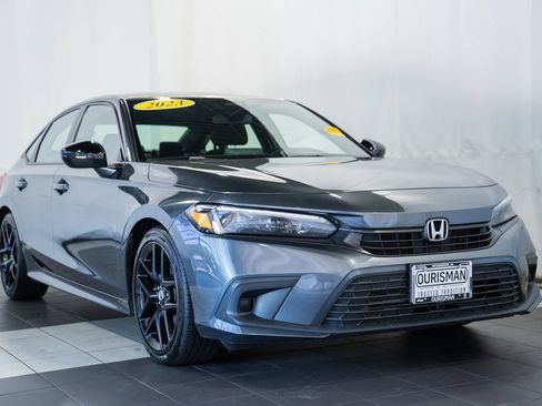 Used 2023 Honda Civic Sport image 1