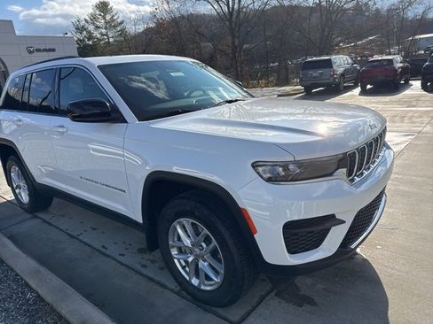 New 2025 Jeep Grand Cherokee Laredo X w/ Luxury Tech Group I image 1