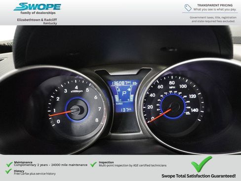 Used 2017 Hyundai Veloster Value Edition FWD image 16