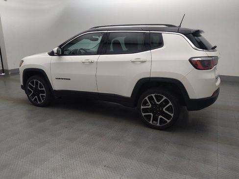 Used 2018 Jeep Compass Limited w/ Navigation Group AWD/4WD image 3