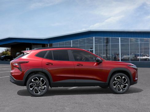 New 2026 Chevrolet Trax RS w/ Sunroof Package image 53