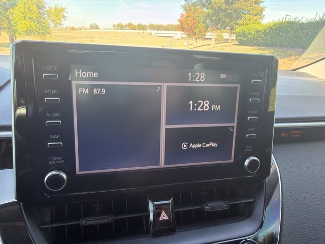Used 2020 Toyota Corolla LE FWD image 10