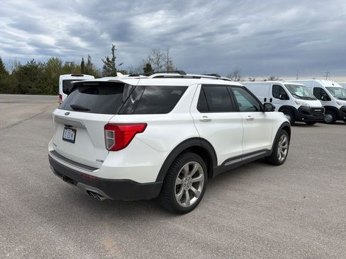 Used 2020 Ford Explorer Platinum w/ Premium Technology Package AWD/4WD image 11