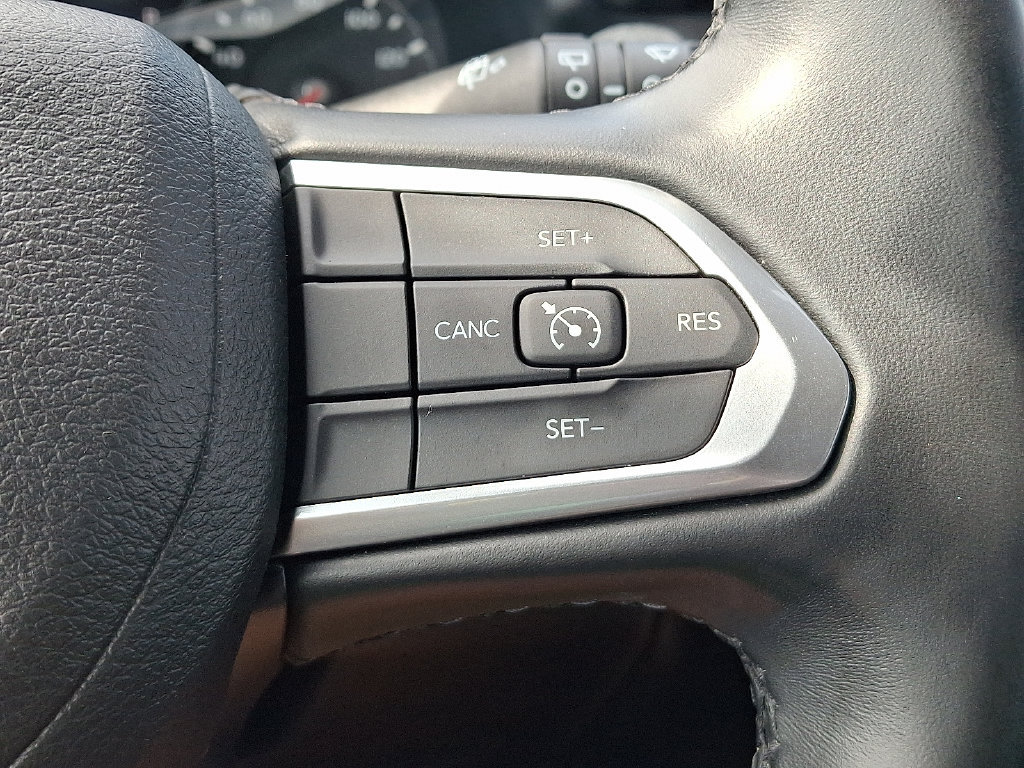 Used 2022 Jeep Compass Latitude AWD/4WD image 22