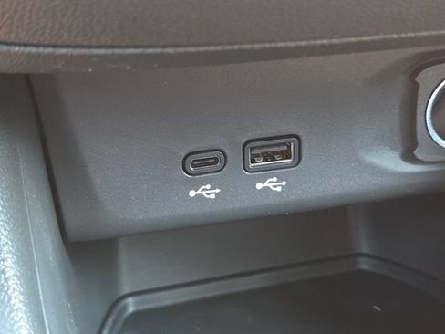 New 2026 Buick Envista Sport Touring w/ Convenience I Package FWD image 28