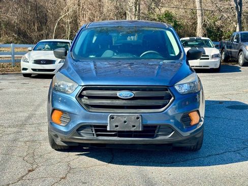Used 2018 Ford Escape S image 2