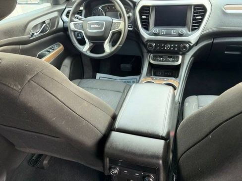 Used 2023 GMC Acadia SLE FWD image 37