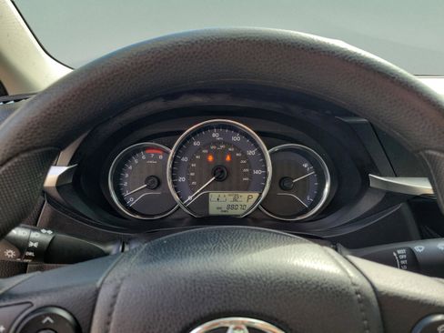 Used 2016 Toyota Corolla L FWD image 20