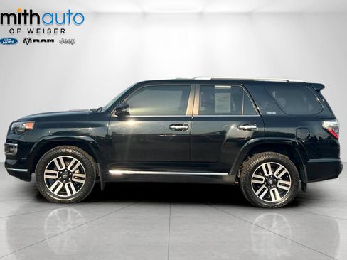 Used 2021 Toyota 4Runner Limited AWD/4WD image 8