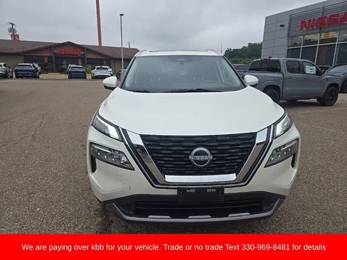 Used 2023 Nissan Rogue SL AWD/4WD image 2