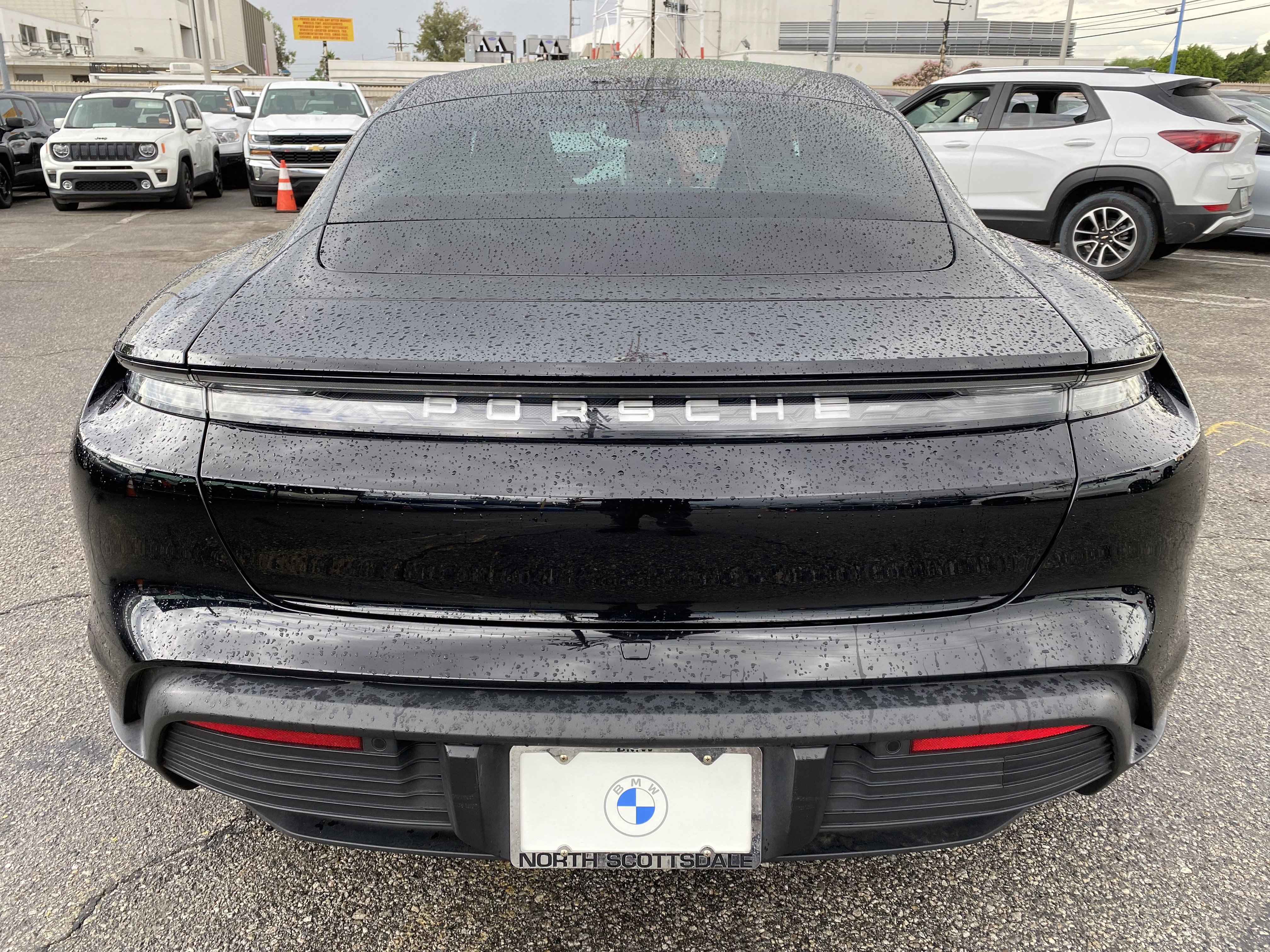 Used 2022 Porsche Taycan RWD image 12