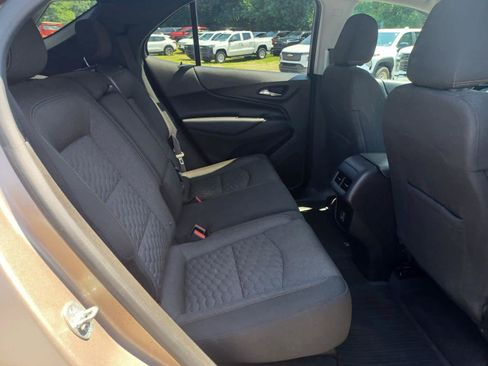 Used 2019 Chevrolet Equinox LT AWD/4WD image 17