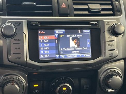 Used 2014 Toyota 4Runner SR5 image 21