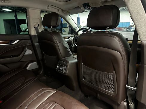 Used 2019 Maserati Levante GranLusso image 20