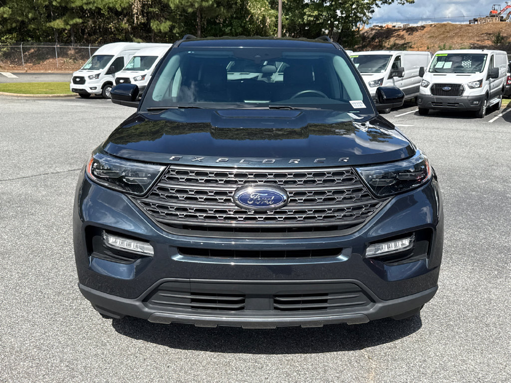 Used 2024 Ford Explorer XLT w/ Equipment Group 202A AWD/4WD image 2