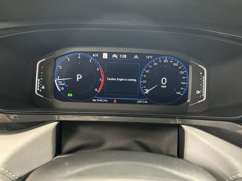 Certified 2023 Volkswagen Taos SEL AWD/4WD image 13