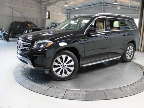 Used 2018 Mercedes-Benz GLS 450 4MATIC image 4