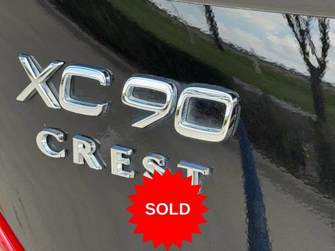 Certified 2025 Volvo XC90 B5 Core w/ Protection Package Premier AWD/4WD image 11