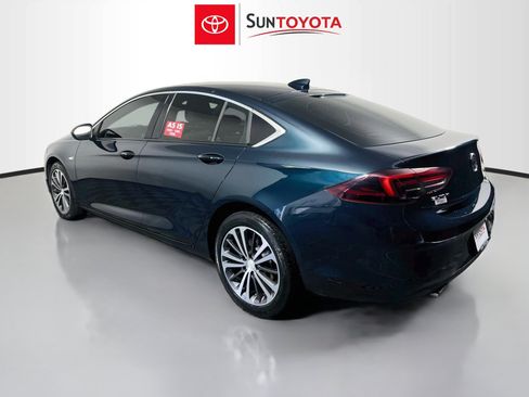 Used 2018 Buick Regal Essence w/ Driver Confidence Package #1 FWD image 6