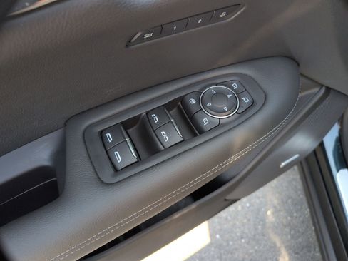 Certified 2024 Cadillac XT6 Premium Luxury w/ Technology Package image 23