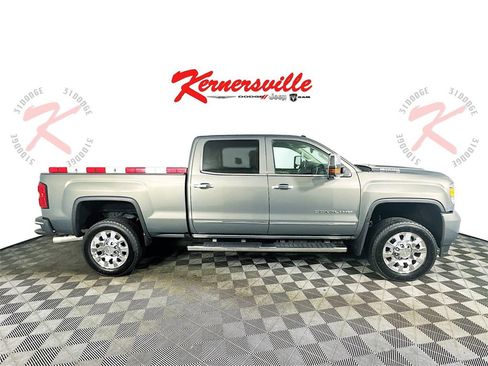 Used 2018 GMC Sierra 2500 Denali w/ Duramax Plus Package image 8
