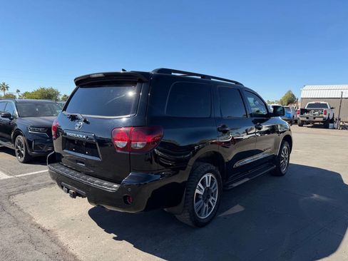 Used 2018 Toyota Sequoia TRD Sport image 11