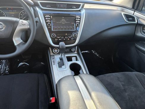Used 2018 Nissan Murano S image 21