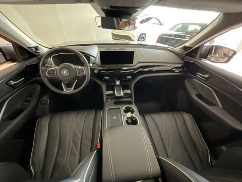 Certified 2026 Acura MDX SH-AWD w/ Advance Package image 9